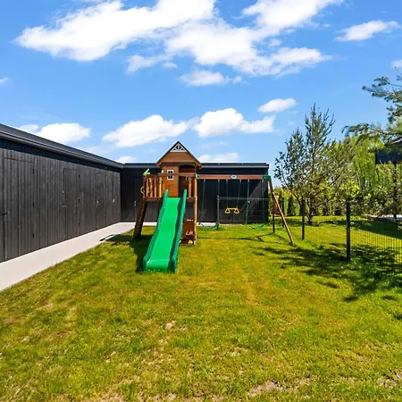 Kursiu Dunique Ferienhaus *